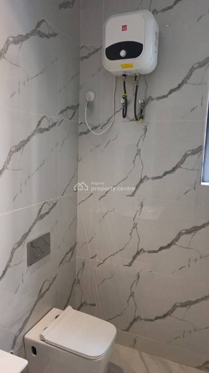 Breathtaking 4 Bedroom Terraced Duplex with  1 Room Servant Quarters, Lekki Right Side, Lekki Phase 1, Lekki, Lagos, Terraced Duplex for Sale