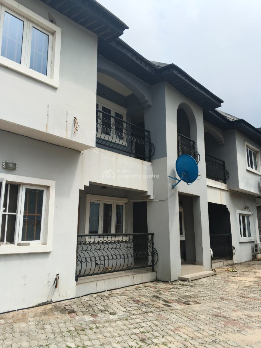 a Lovely 2 Bedrooms Flat Upstairs Apartment, in a Well Interlocking, Anu Crescent Estate Badore Road, Badore, Ajah, Lagos, House for Rent