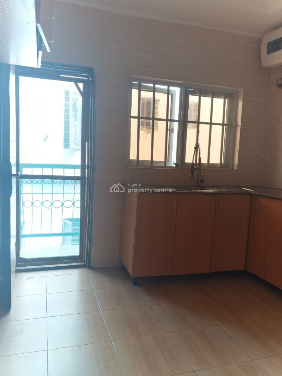 a Lovely 2 Bedrooms Flat Upstairs Apartment, in a Well Interlocking, Anu Crescent Estate Badore Road, Badore, Ajah, Lagos, House for Rent