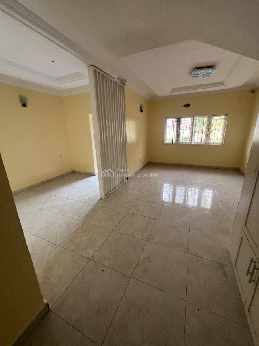 Modern & Beautiful 3-bedroom Terrace with Bq in a Secure Gated Estate, Lekki Phase 1, Lekki, Lagos, Flat / Apartment for Rent