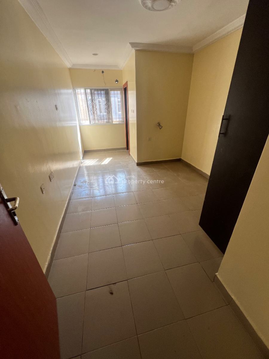 Modern & Beautiful 3-bedroom Terrace with Bq in a Secure Gated Estate, Lekki Phase 1, Lekki, Lagos, Flat / Apartment for Rent