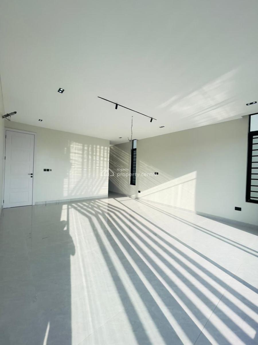 Luxurious 5 Bedroom Fully Detached Home, Orchid, Lekki, Lagos, Detached Duplex for Sale