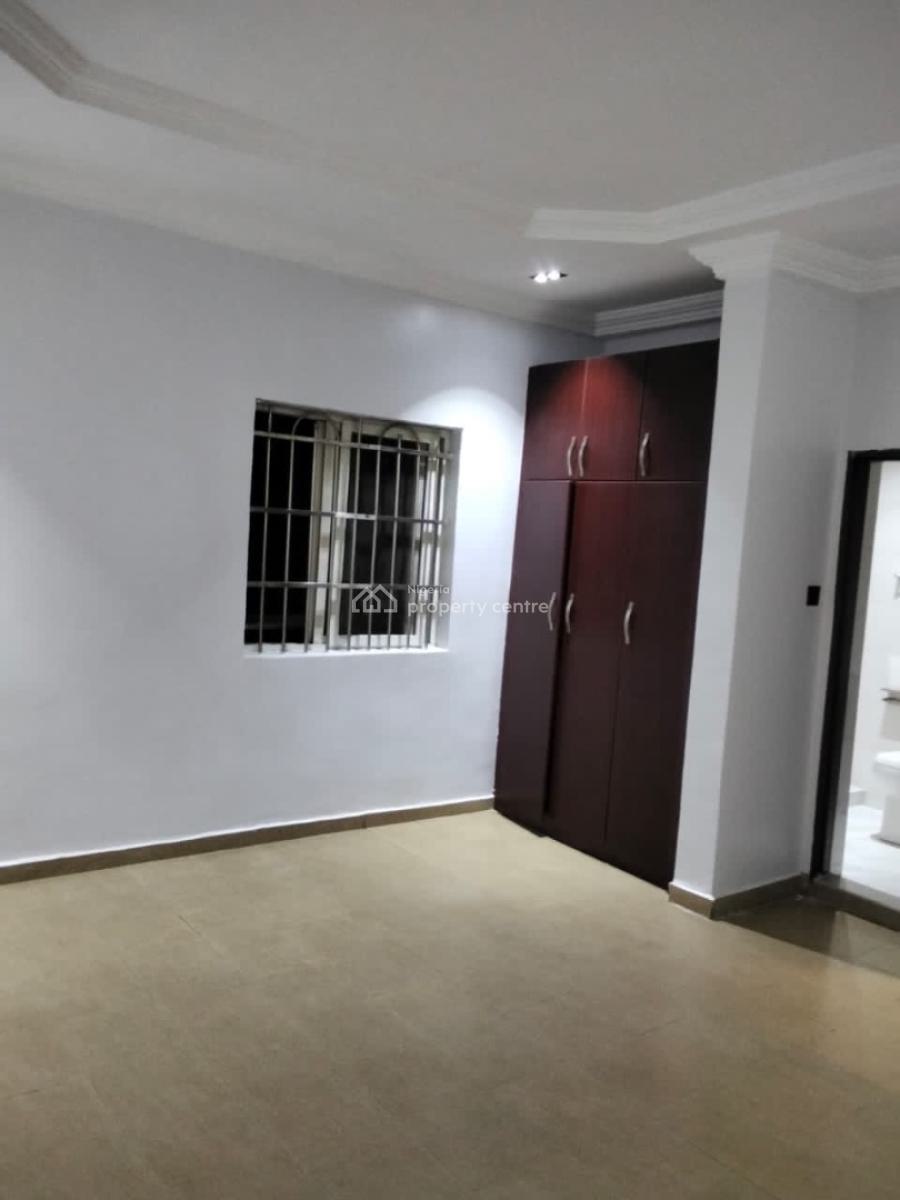 Well Standard 3-bedroom Terrace Duplex Without Bq Tarred Ro, Kado, Abuja, Terraced Duplex for Rent