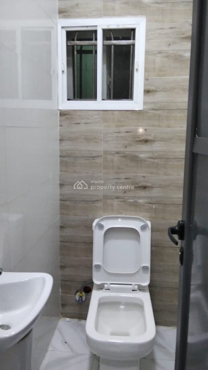 Well Standard 3-bedroom Terrace Duplex Without Bq Tarred Ro, Kado, Abuja, Terraced Duplex for Rent