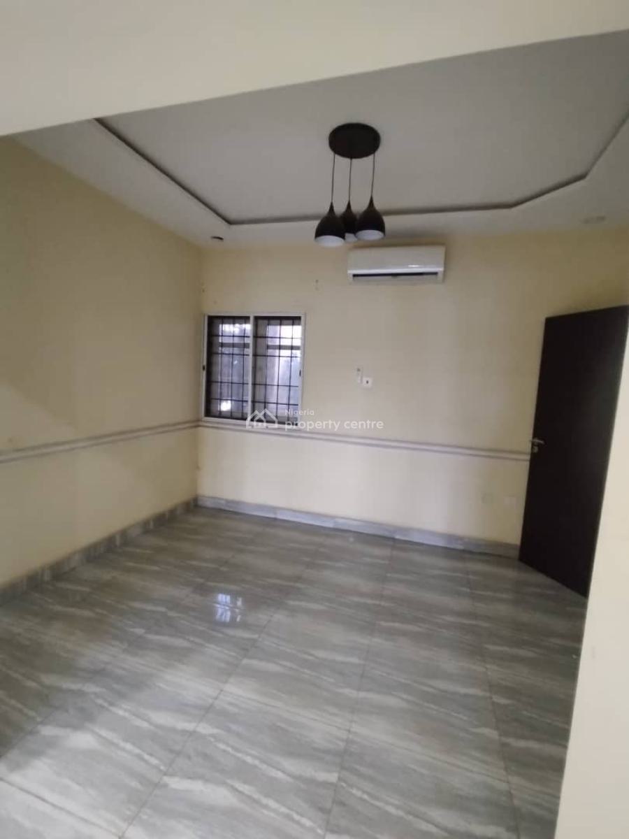 Standard Service 3-bedroom Terrace Duplex Without Bq, Jahi, Abuja, Flat / Apartment for Rent