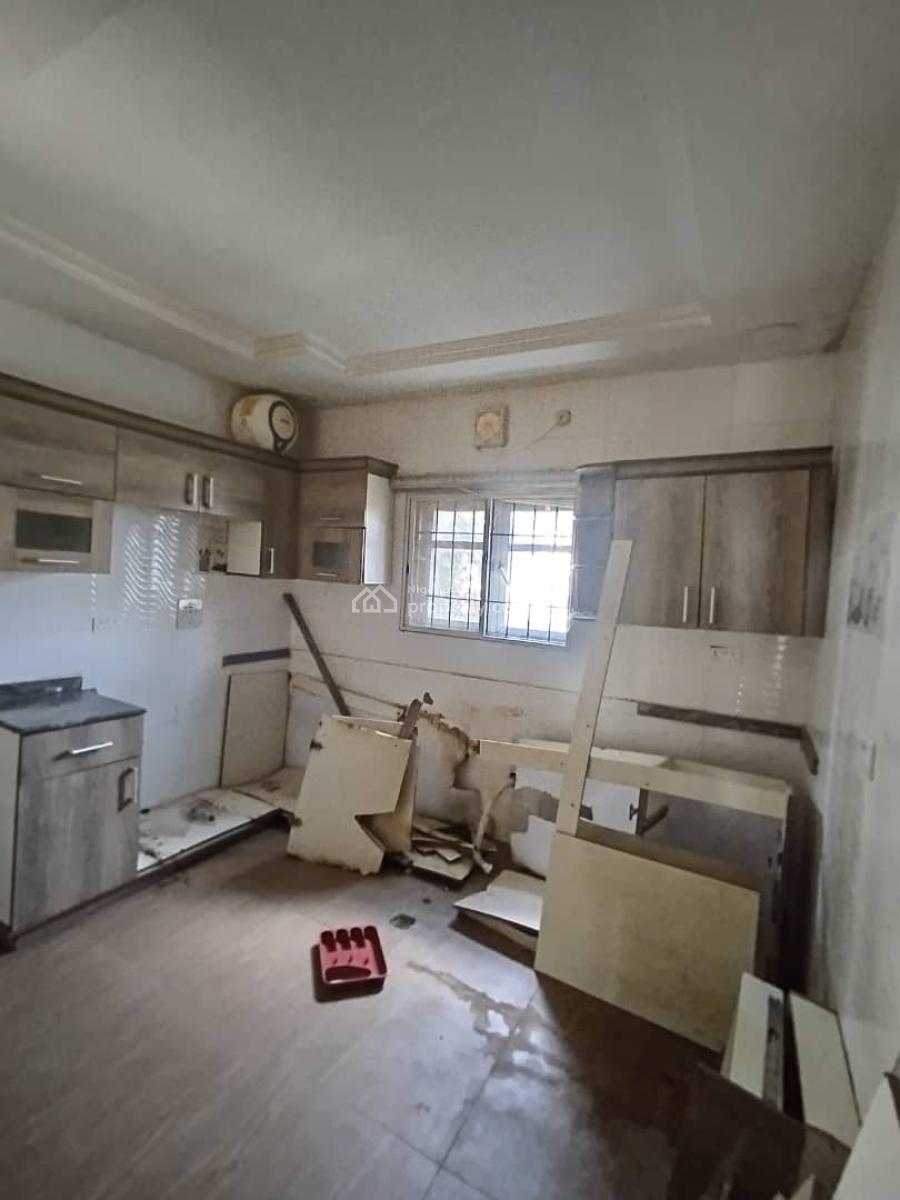 Standard Service 3-bedroom Terrace Duplex Without Bq, Jahi, Abuja, Flat / Apartment for Rent
