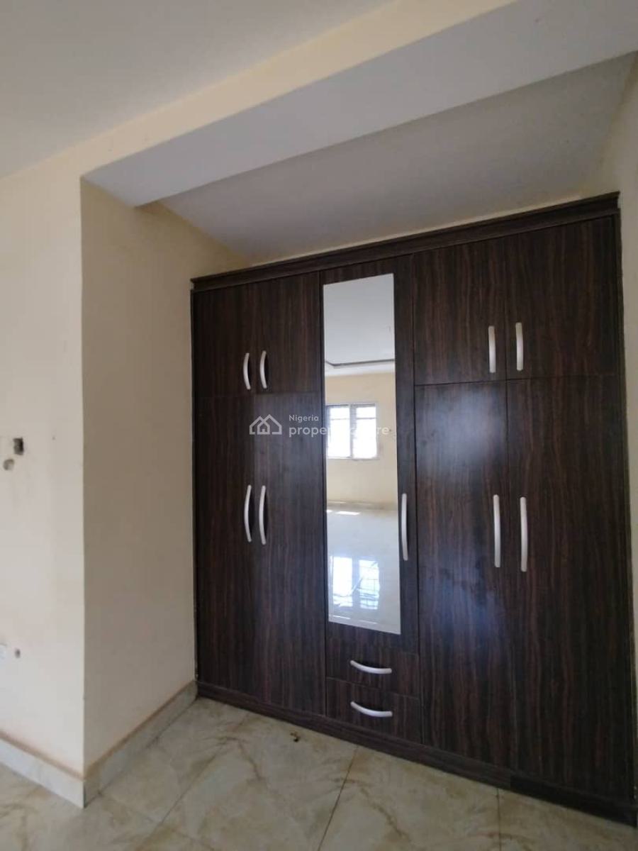 Standard Service 3-bedroom Terrace Duplex Without Bq, Jahi, Abuja, Flat / Apartment for Rent