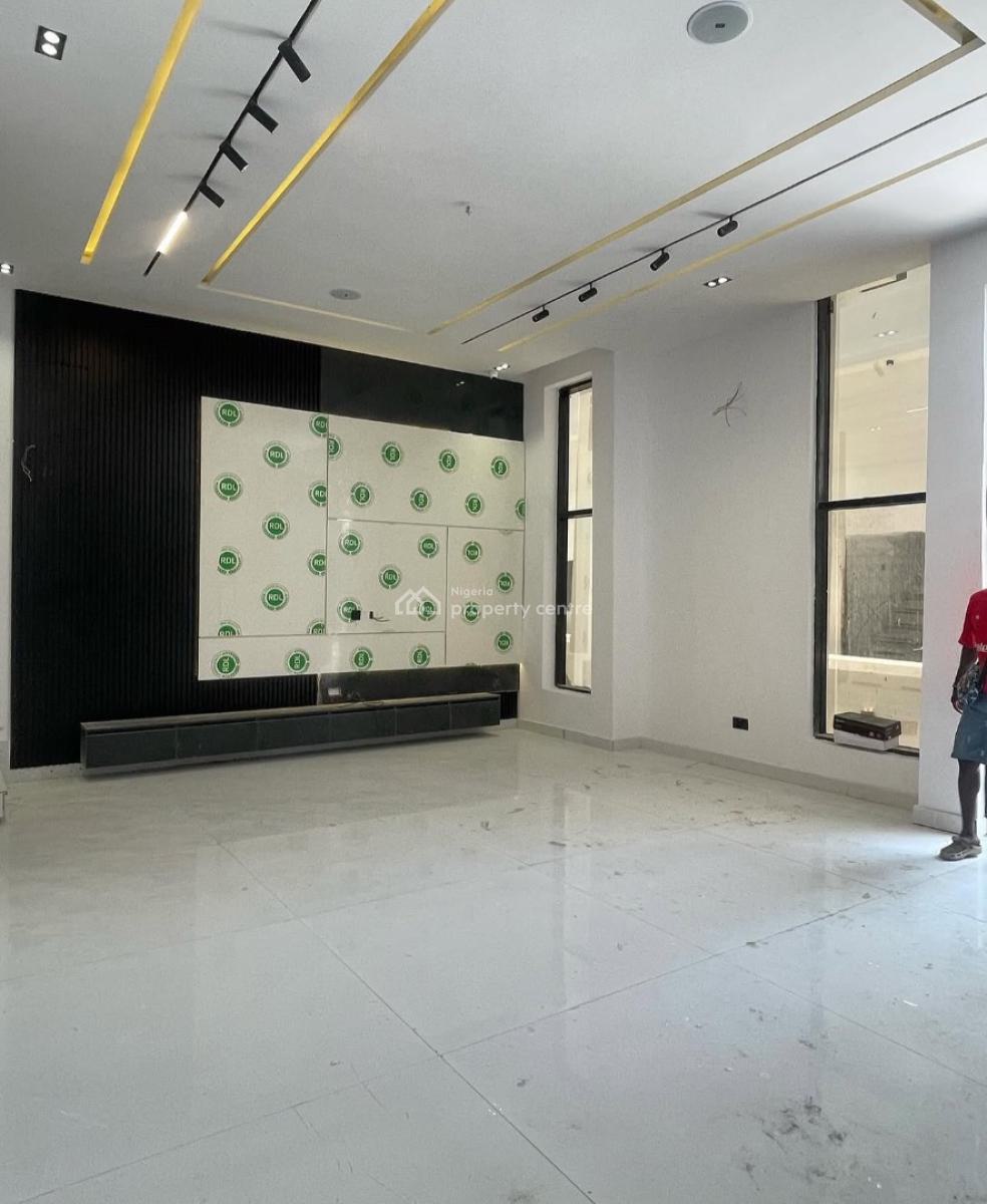 Discounted 4 Bedroom Semi- Detached Duplex+ Bq, Chevron Lekki Lagos, Lekki Phase 1, Lekki, Lagos, Semi-detached Duplex for Sale