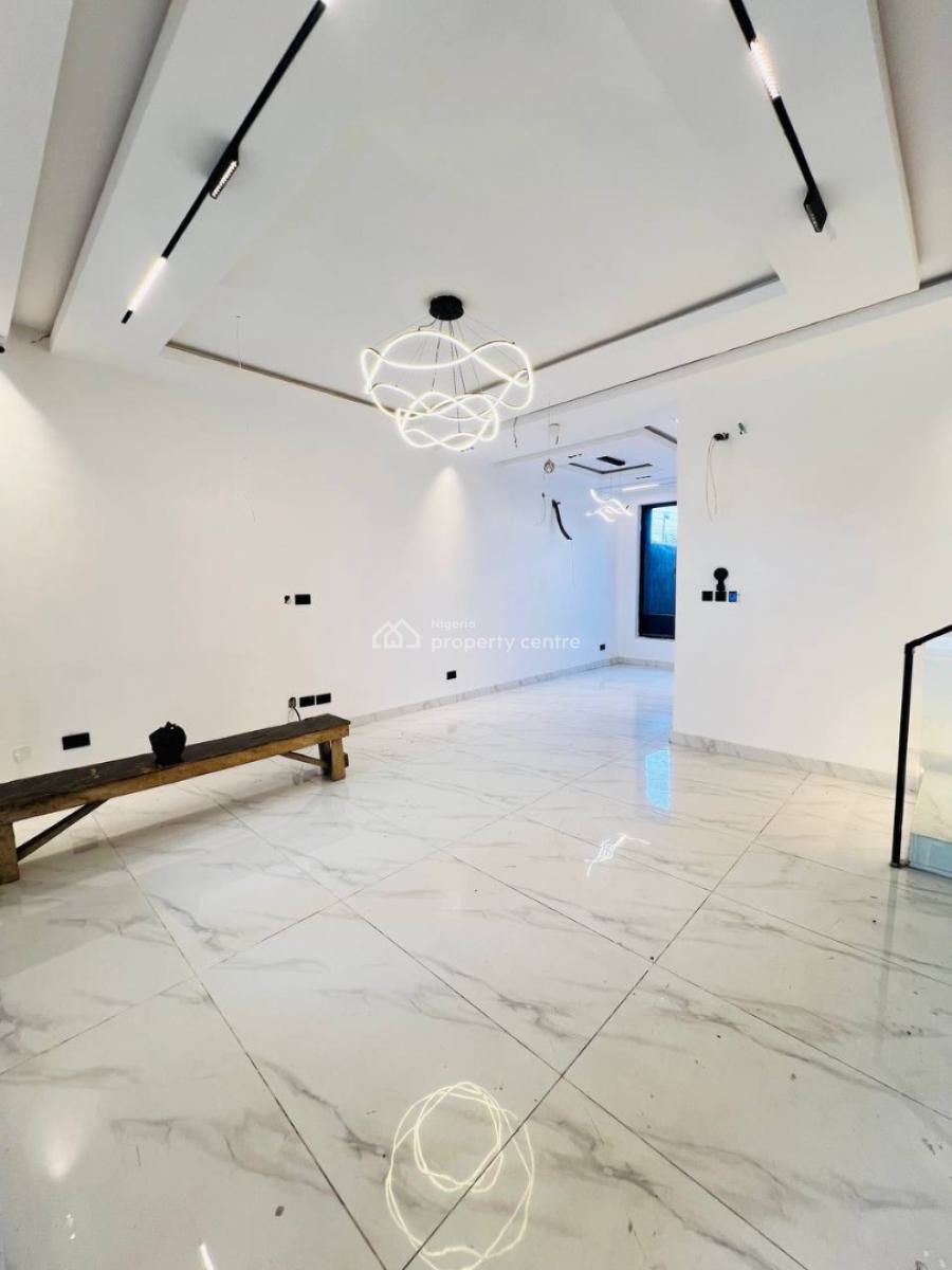 Spacious 4 Bedroom Terrace Duplex with Bq, Inside Lekki Phase 1 Estate, Lekki Phase 1, Lekki, Lagos, Terraced Duplex for Sale