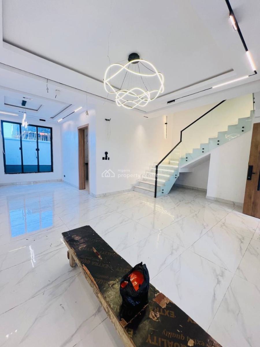 Spacious 4 Bedroom Terrace Duplex with Bq, Inside Lekki Phase 1 Estate, Lekki Phase 1, Lekki, Lagos, Terraced Duplex for Sale