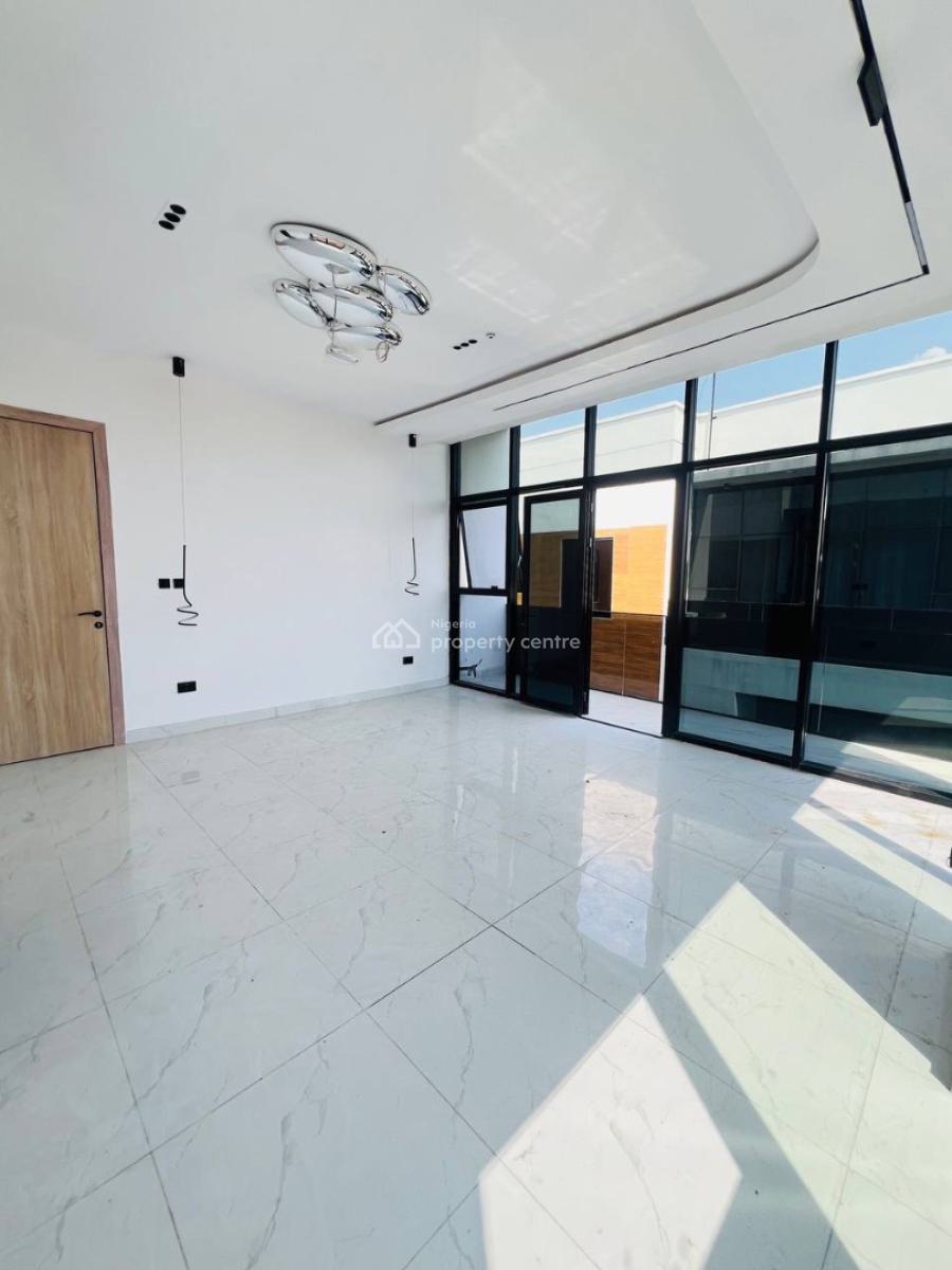 Spacious 4 Bedroom Terrace Duplex with Bq, Inside Lekki Phase 1 Estate, Lekki Phase 1, Lekki, Lagos, Terraced Duplex for Sale