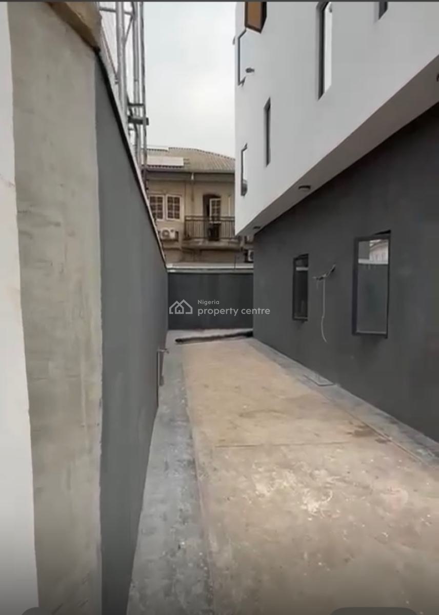 Newly & Well Built to Taste 4bedroom Semi Detached Duplex in Magodogra, Magodo Gra Phase 1, Gra Phase 1, Magodo, Lagos, Semi-detached Duplex for Sale