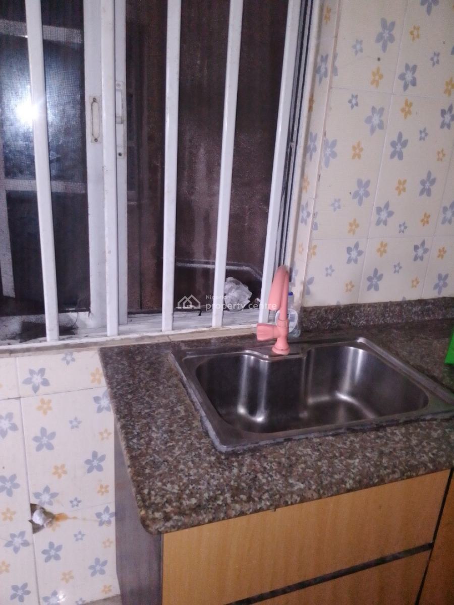 Miniflat Upstairs, Off Lekki Beach Road Jakande Lekki Lagos State, Jakande, Lekki, Lagos, Mini Flat (room and Parlour) for Rent