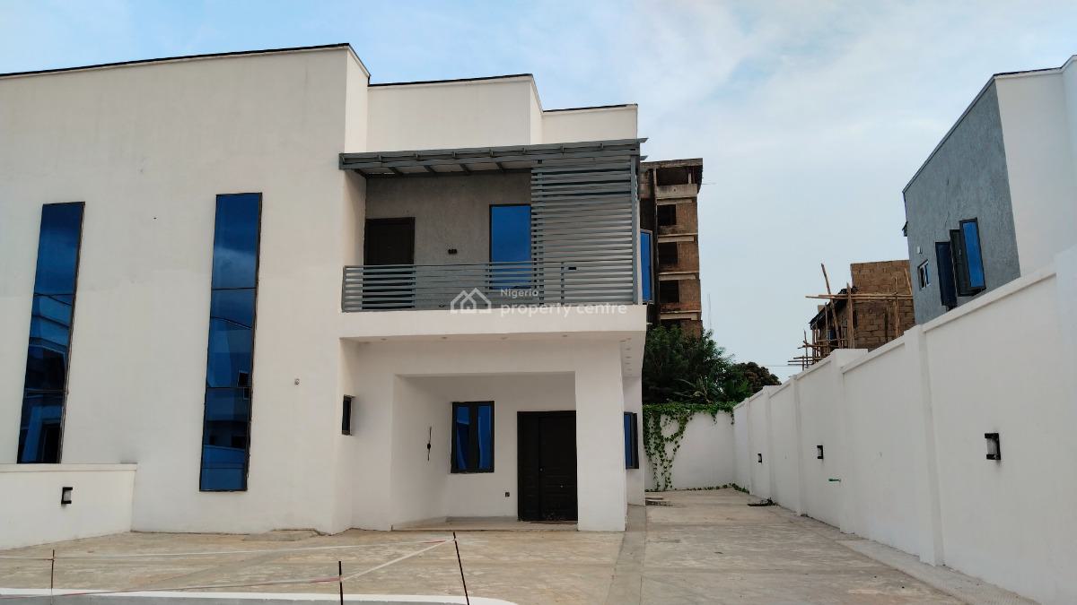 Four Bedroom Semi Detached Duplex with All Necessary Facilities, Alagbaka Gra, Akure, Ondo, Semi-detached Duplex for Sale