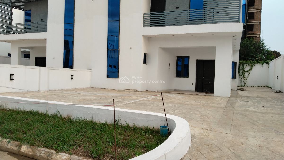 Four Bedroom Semi Detached Duplex with All Necessary Facilities, Alagbaka Gra, Akure, Ondo, Semi-detached Duplex for Sale