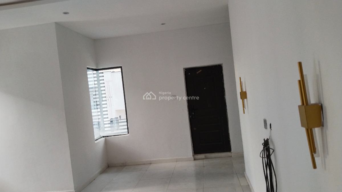 Four Bedroom Semi Detached Duplex with All Necessary Facilities, Alagbaka Gra, Akure, Ondo, Semi-detached Duplex for Sale