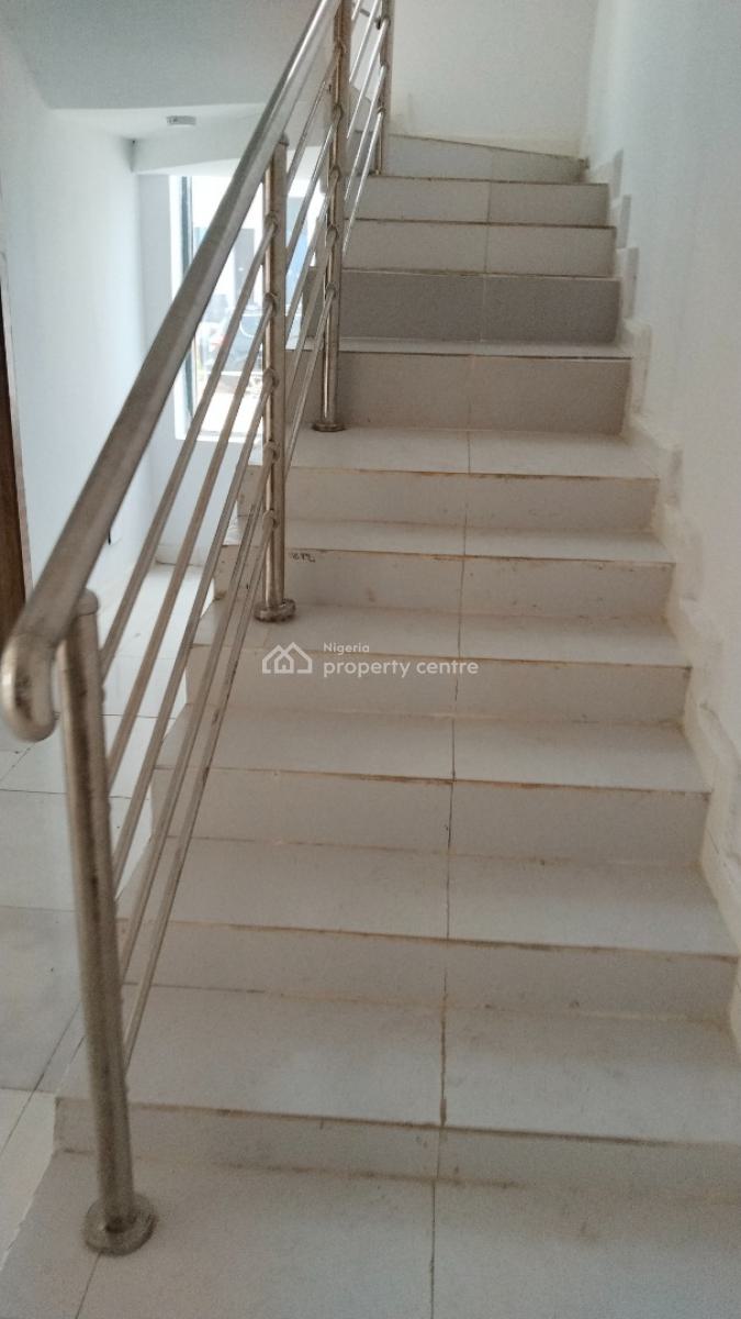 Four Bedroom Semi Detached Duplex with All Necessary Facilities, Alagbaka Gra, Akure, Ondo, Semi-detached Duplex for Sale