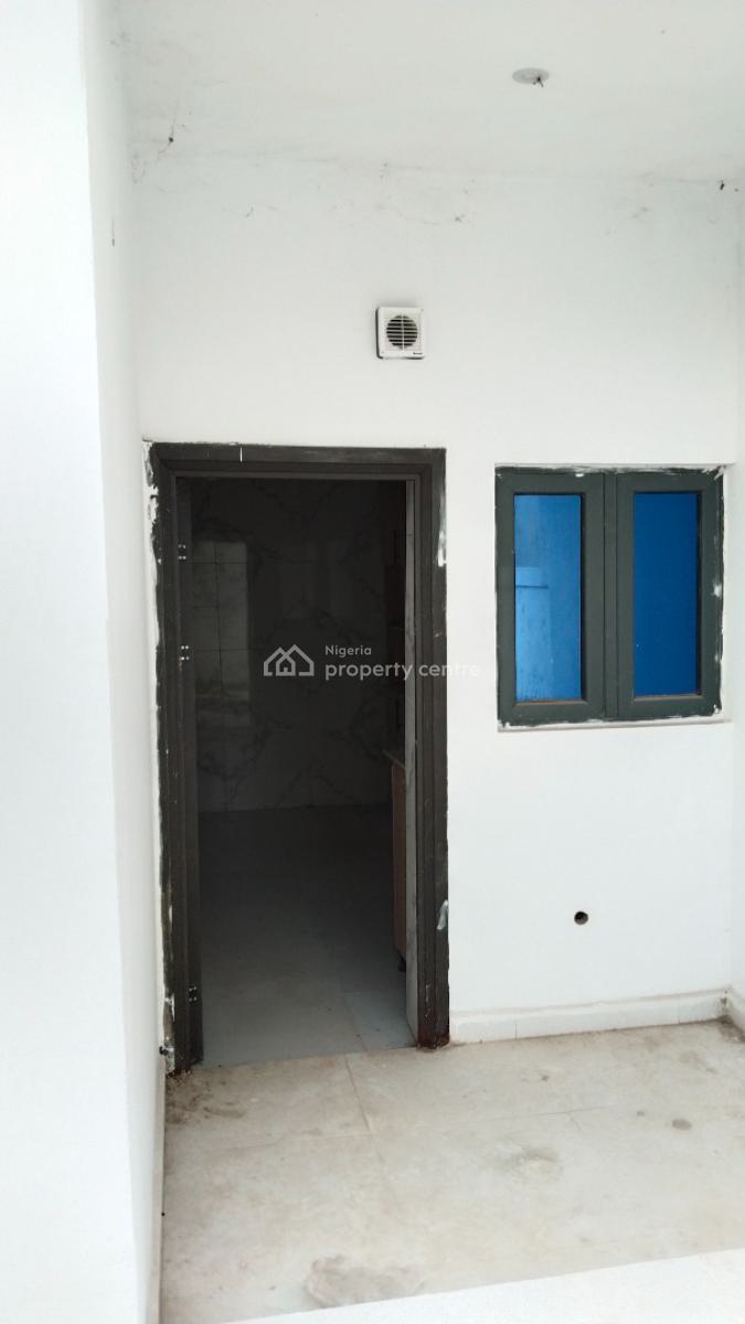 Four Bedroom Semi Detached Duplex with All Necessary Facilities, Alagbaka Gra, Akure, Ondo, Semi-detached Duplex for Sale