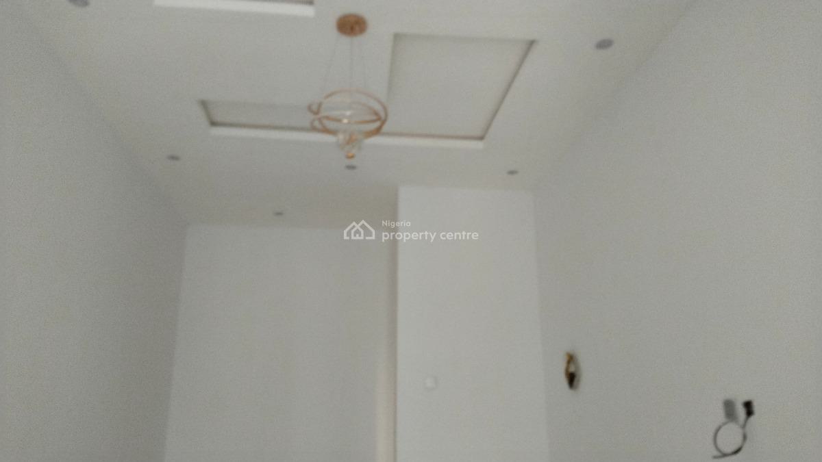 Four Bedroom Semi Detached Duplex with All Necessary Facilities, Alagbaka Gra, Akure, Ondo, Semi-detached Duplex for Sale