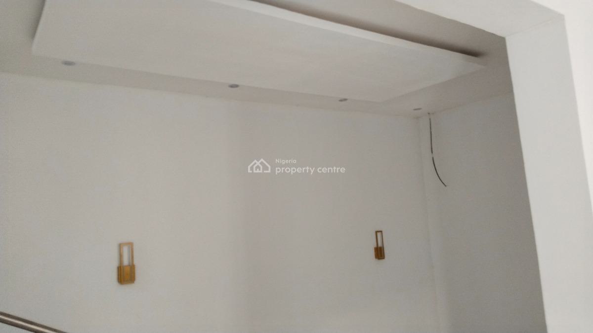 Four Bedroom Semi Detached Duplex with All Necessary Facilities, Alagbaka Gra, Akure, Ondo, Semi-detached Duplex for Sale