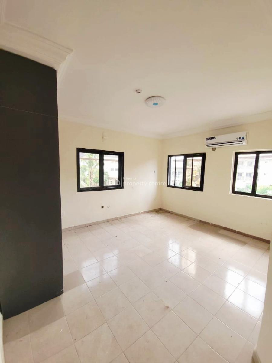 Luxury Brand New 3 Bedroom Apartment, Lekki Phase 1, Lekki, Lagos, Flat / Apartment for Rent