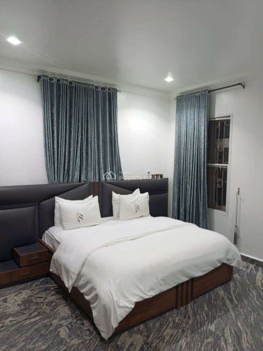 Luxury 4bedroom+swimming +gym, Guzape District, Abuja, Terraced Duplex Short Let