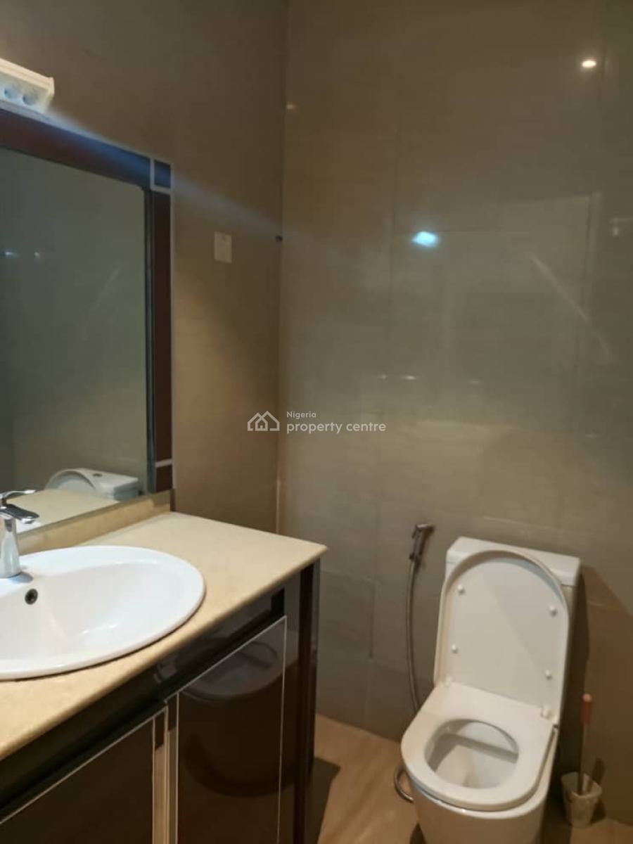 Luxury 4bedroom+swimming +gym, Guzape District, Abuja, Terraced Duplex Short Let