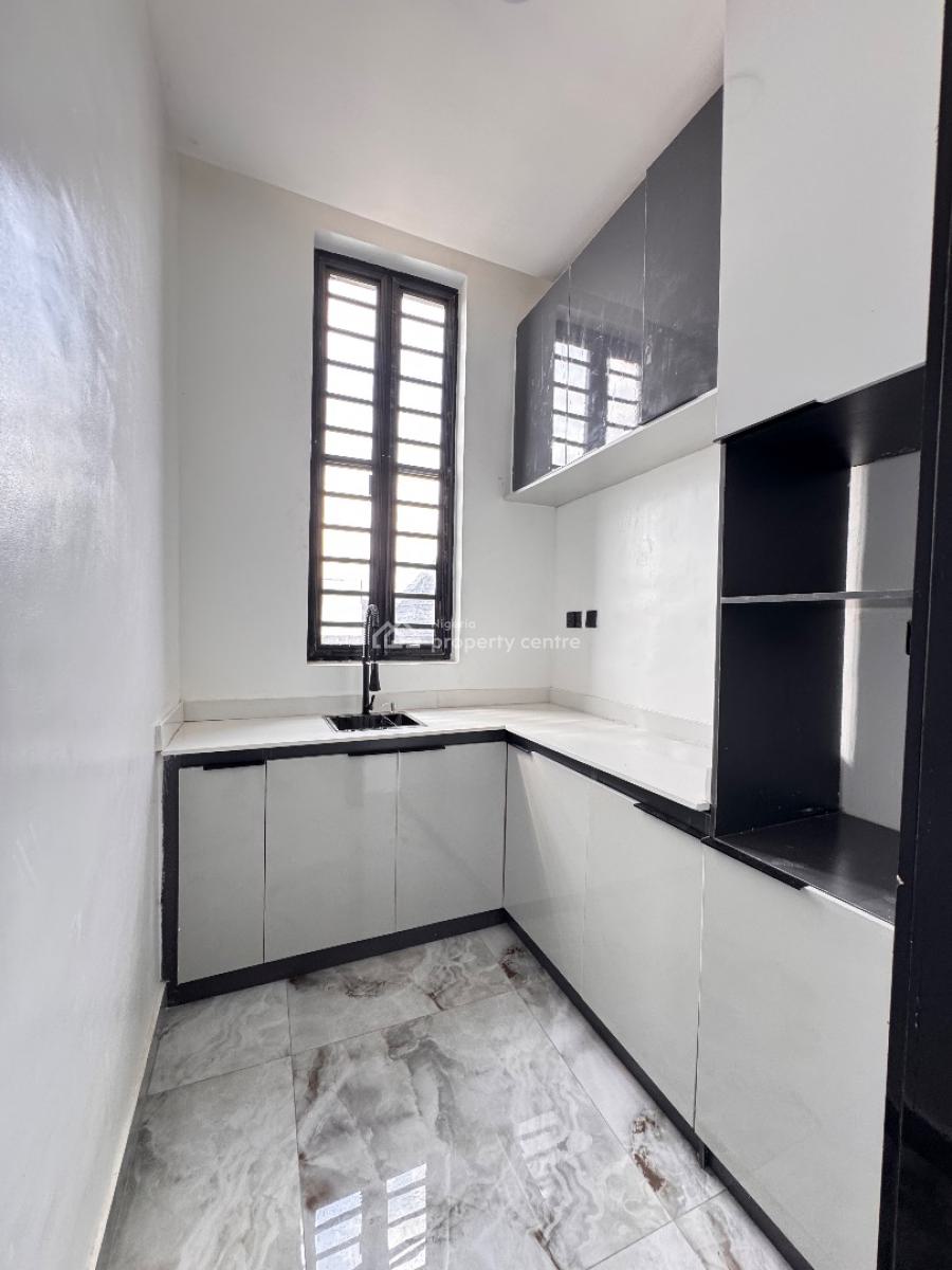 Beautiful 5bedroom, Osapa, Lekki, Lagos, Detached Duplex for Sale