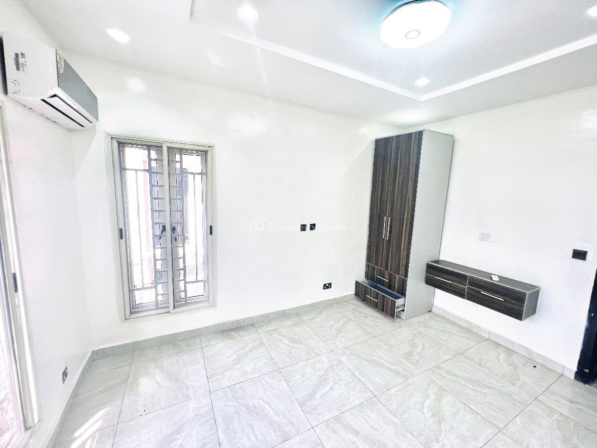 Luxury 2 Bedroom Apartment, Lsdpc Estate, Freedom Way, Lekki Phase 1, Lekki, Lagos, Flat / Apartment for Sale