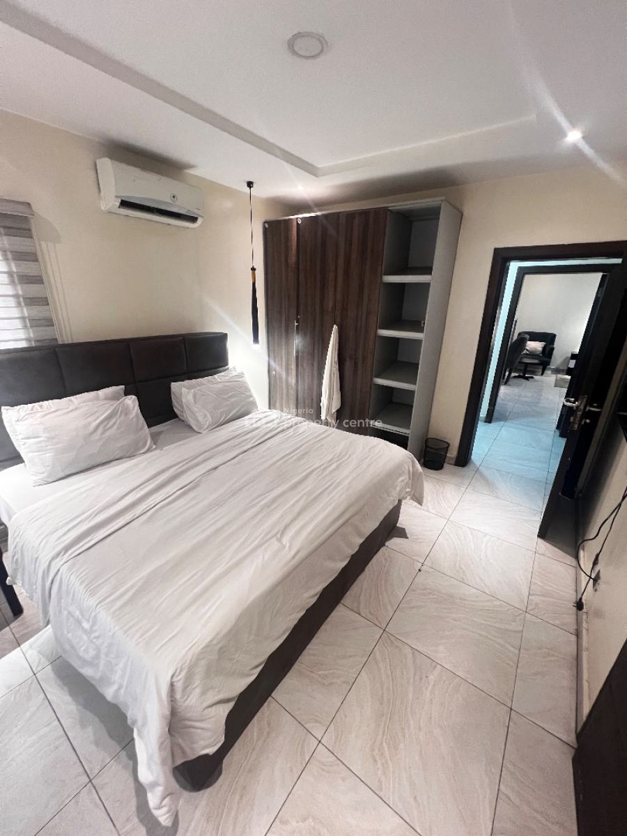 Luxury 3 Bedrooms Apartment, Lsdpc Estate, Freedom Way, Lekki Phase 1, Lekki, Lagos, Flat / Apartment for Sale