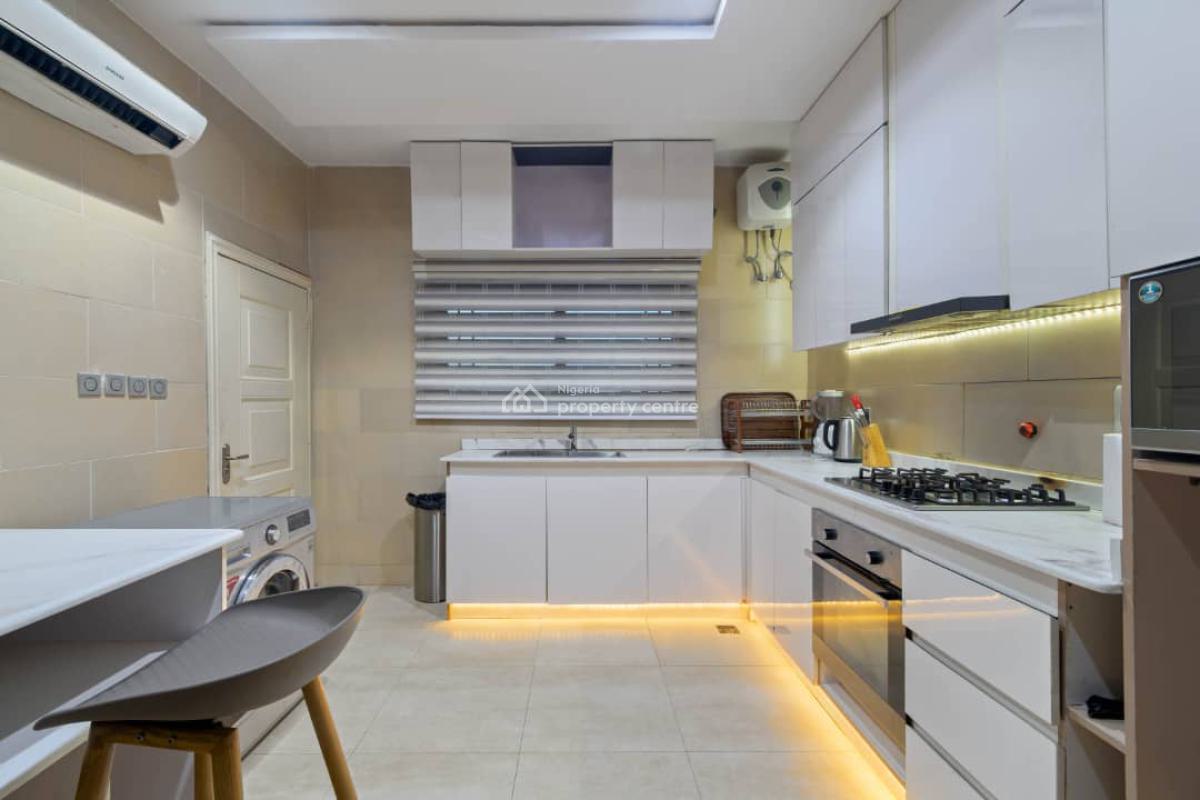 Luxury 3 Bedroom Apartment with Bq and Pool, Banana Island, Ikoyi, Lagos, Flat / Apartment for Rent