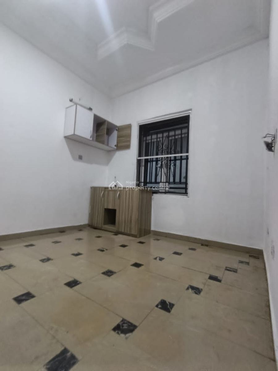 Spacious One Bedroom Miniflat, Chevron Drive, Lekki, Lagos, Self Contain (single Rooms) for Rent