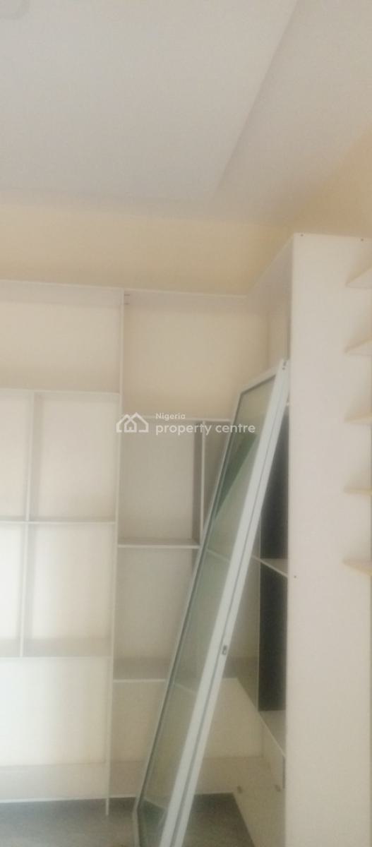 Sharp Shop in a Mini Plaza, Abijo, Lekki, Lagos, Shop for Rent