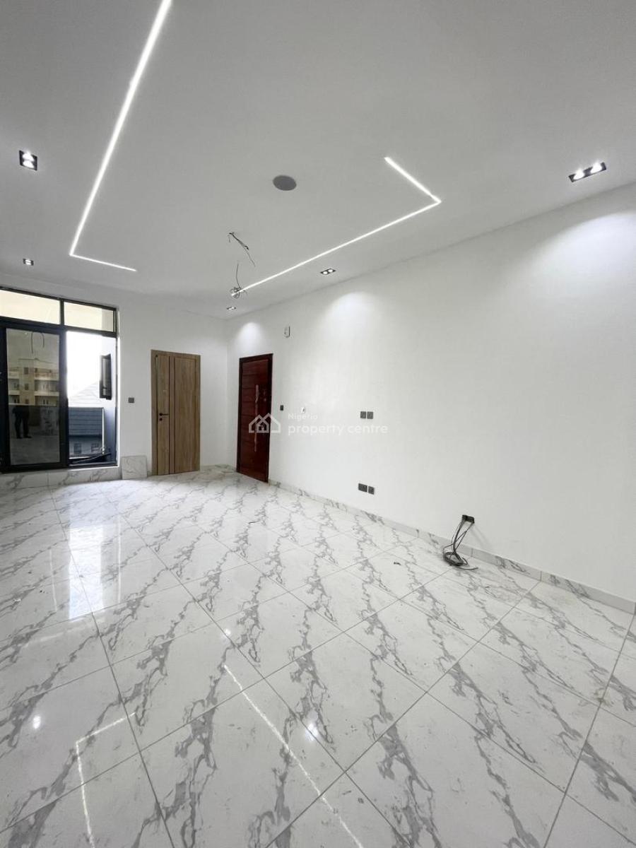 Newly Built 2 & 3 Bedroom Apartment Chevron 2nd Toll Gate, 2nd Toll Gate, Lekki, Lagos, Block of Flats for Sale