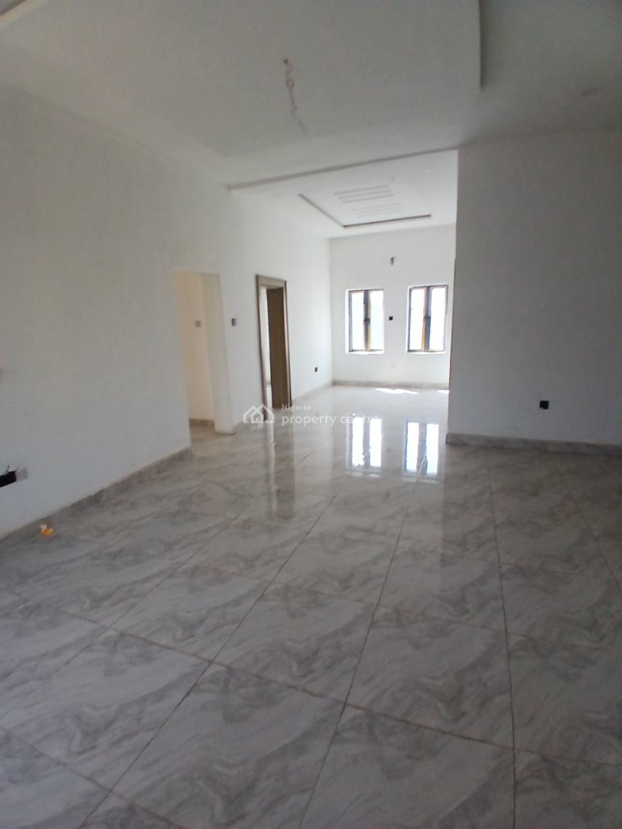 3 Bedroom Flat on First Floor, American International, Durumi, Abuja, Flat / Apartment for Rent