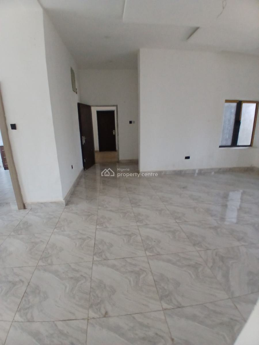 3 Bedroom Flat on First Floor, American International, Durumi, Abuja, Flat / Apartment for Rent