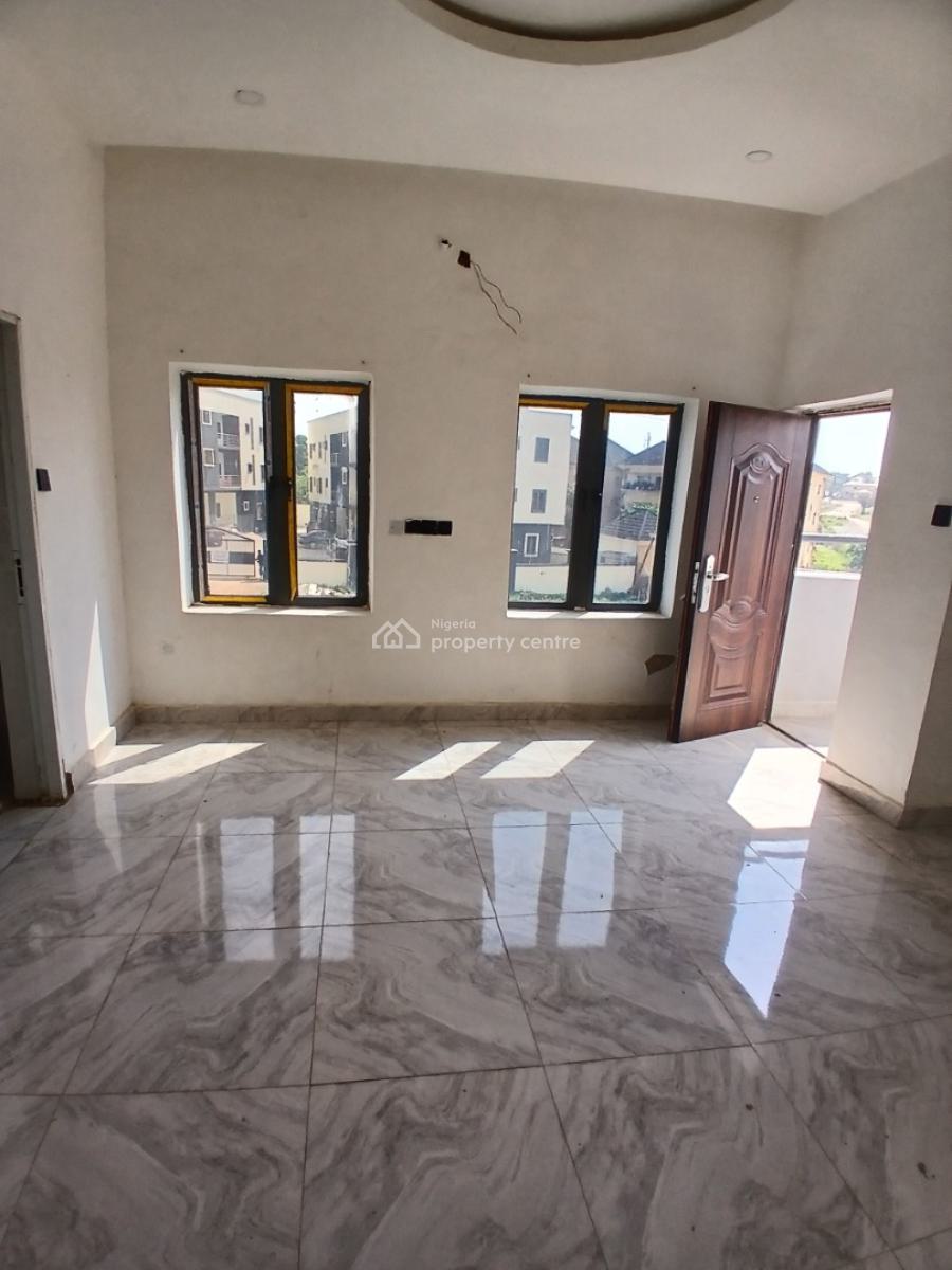 3 Bedroom Flat on First Floor, American International, Durumi, Abuja, Flat / Apartment for Rent