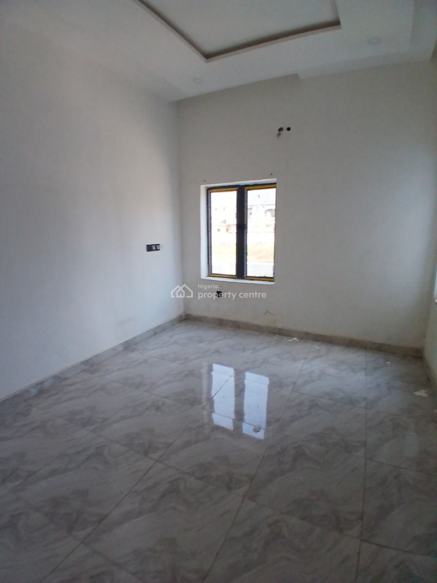 3 Bedroom Flat on First Floor, American International, Durumi, Abuja, Flat / Apartment for Rent