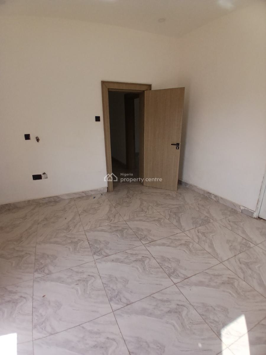 3 Bedroom Flat on First Floor, American International, Durumi, Abuja, Flat / Apartment for Rent
