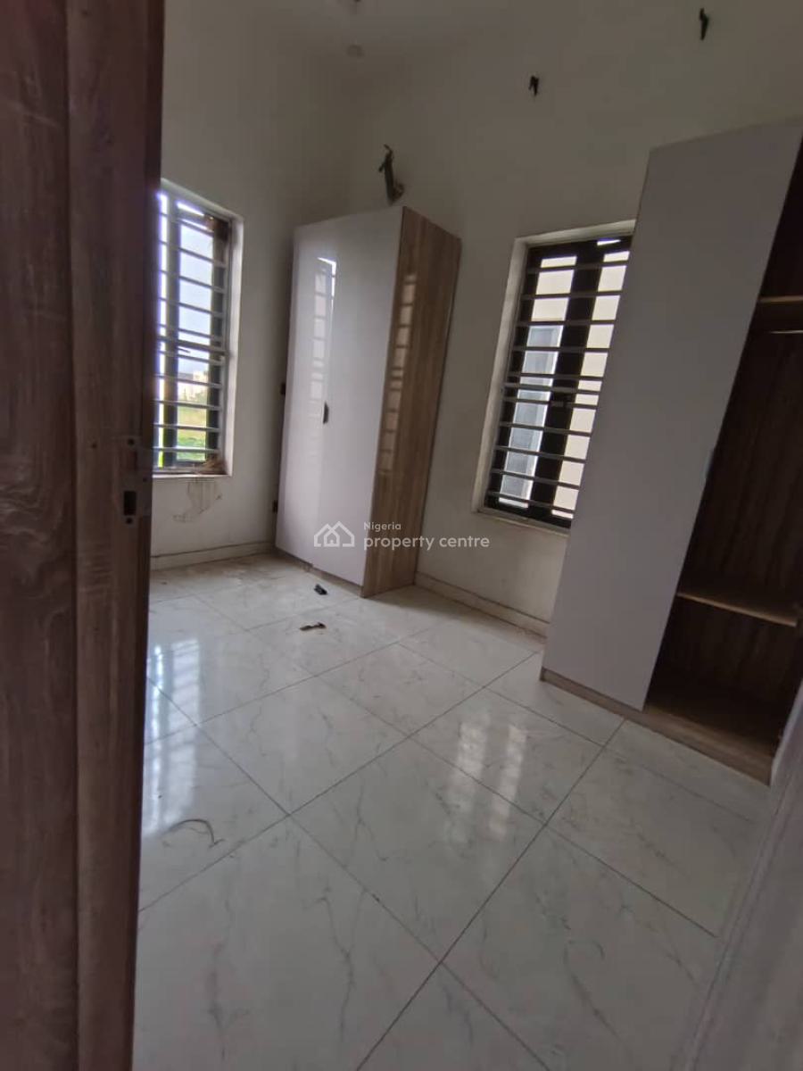 Standard 4 Bedroom Semi Detached Duolex with Bq, Chevron Lekki Lagos, Lekki, Lagos, Semi-detached Duplex for Rent