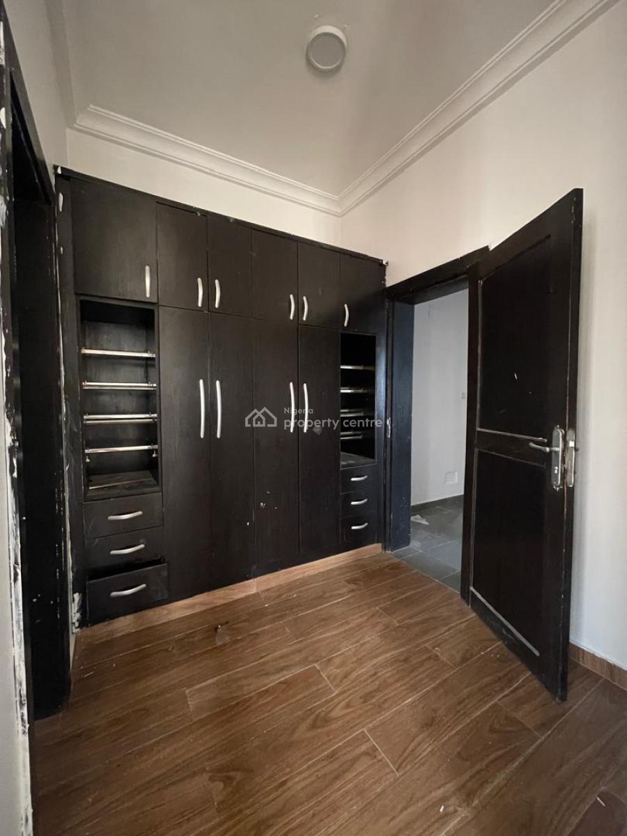 3bedroom with Bq, Agungi, Lekki, Lagos, Flat / Apartment for Rent