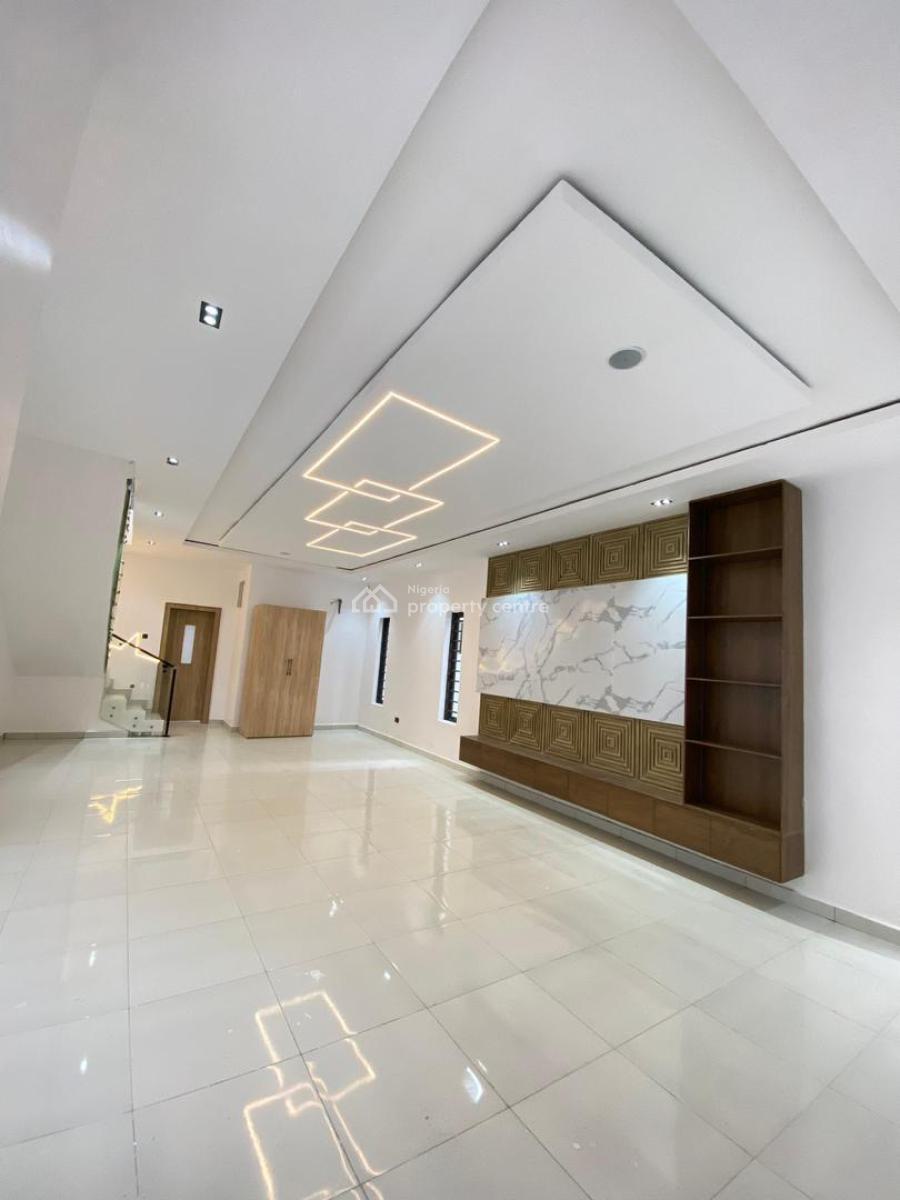 Stunning 5 Bedroom Duplex with Bq and a Private Swimming Pool, Within a Gated Estate on 2 Floors and Spacious En-suite Rooms, Vgc, Lekki, Lagos, Detached Duplex for Sale