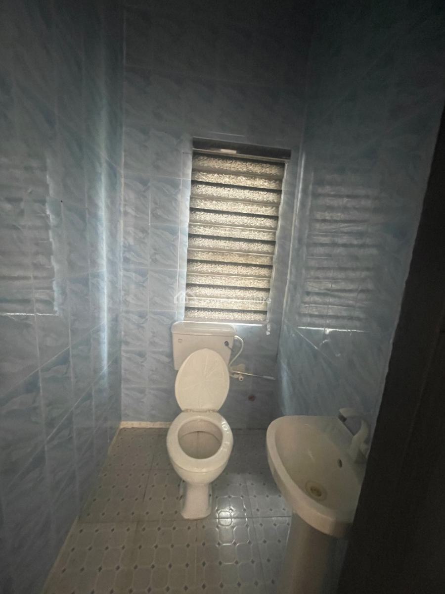 Luxury Spacious 2 Bed Call to Access Pay and Pack in, Thomas Estate, Ajah, Lagos, House for Rent