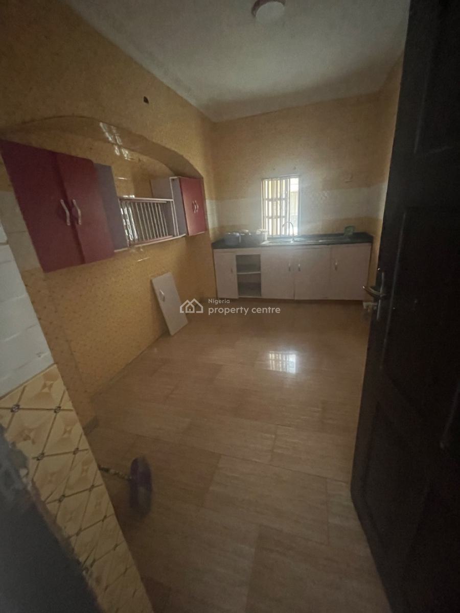 Luxury Spacious 2 Bed Call to Access Pay and Pack in, Thomas Estate, Ajah, Lagos, House for Rent
