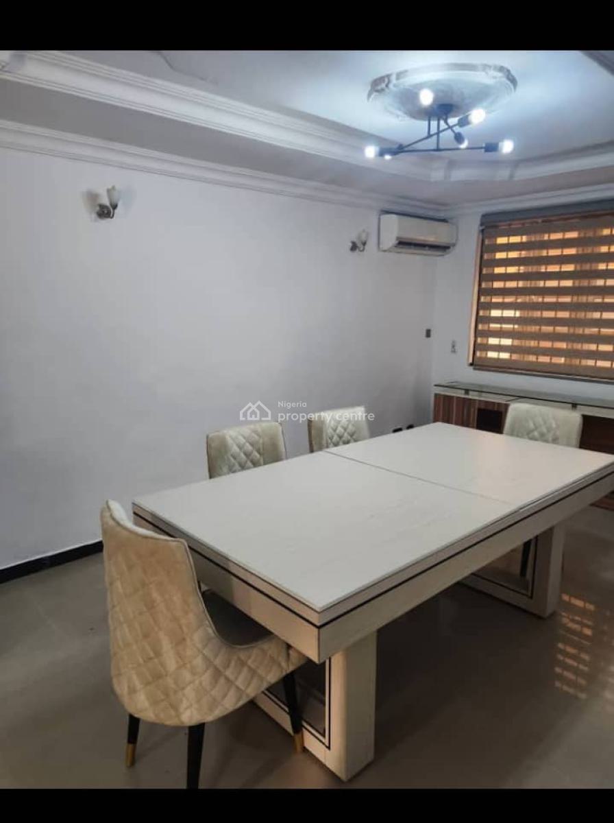 3 Bed Apartment with Luxurious Fitting, 24 Hrs Electricity & 24hrs Sec, Lekki, Lekki Phase 1, Lekki, Lagos, Flat / Apartment for Rent