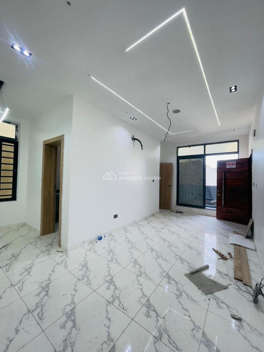 Contemporary 2 Bedroom Apartment, Lekki, Lagos, House for Sale
