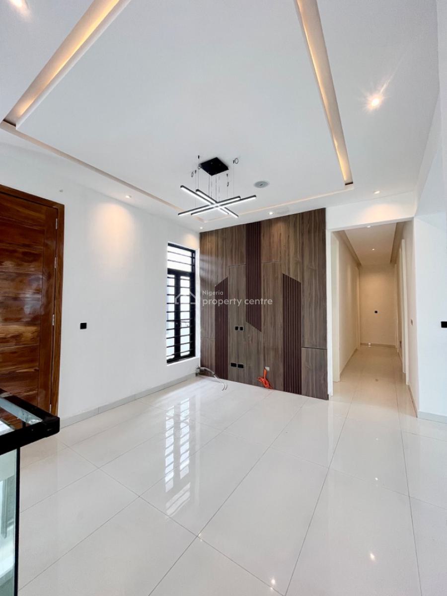 Contemporary 5 Bed Detached Duplex with Bq, & Swimming Pool, Ikota, Lekki, Lagos, Detached Duplex for Sale