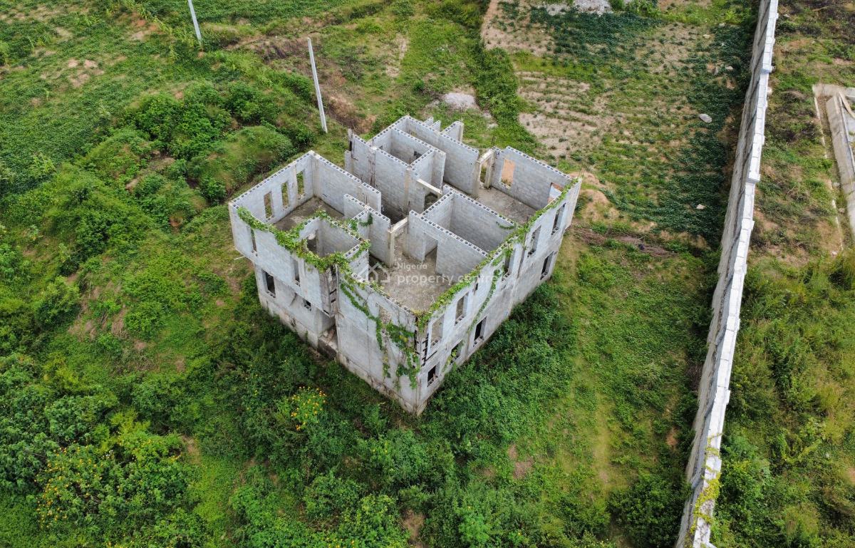 Distress 5 Bedroom Fully Detached Duplex with Bq, Karsana, Abuja, Detached Duplex for Sale