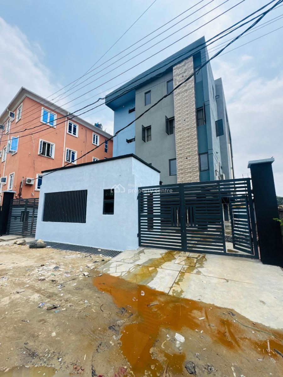 Newly Built 3-bedroom Apartments, Discover Modern Comfort and Elegance in This Brand-new 3-bedroom Apart, Surulere, Lagos, Block of Flats for Sale
