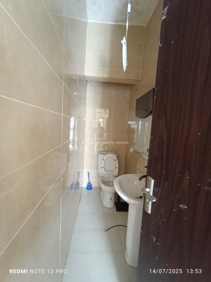 6-bedroom Fully Detached Duplex, Lekki Phase 1, Lekki, Lagos, Office Space for Rent